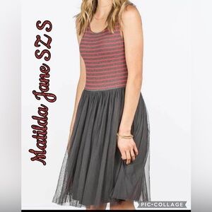 MATILDA JANE Women's stripe tulle dress Red & gray sleeveless layered Size S EUC